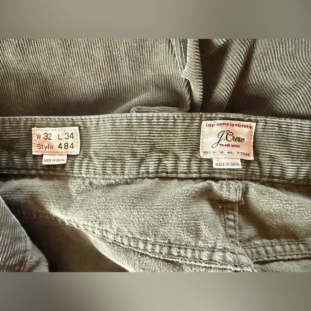 J CREW Men’s Green Corduroy 484 Pants Slim Size 32 x 34